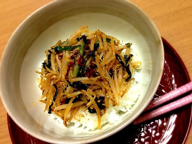 一風堂風辛味もやし丼♪|しょこらさん