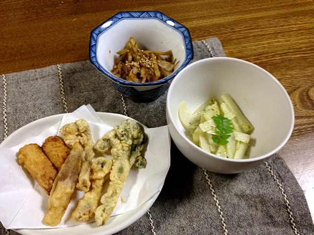 ウドづくし(天ぷら 木の芽酢味噌和え きんぴら)|あゆみさん