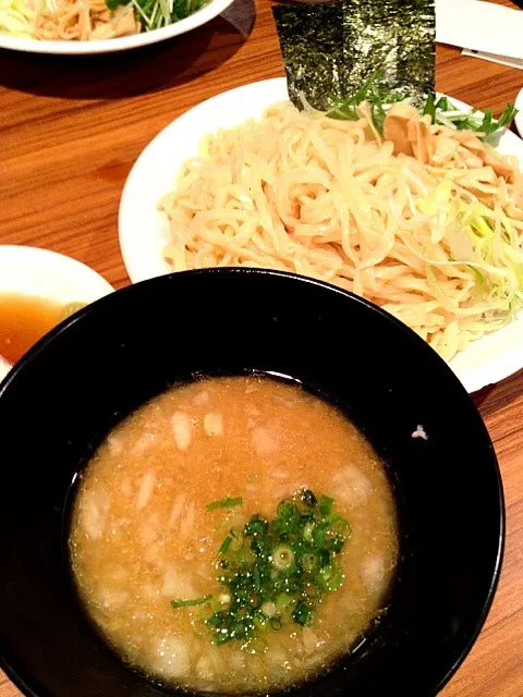 Snapdishの料理写真:つけそば 濃厚鶏骨醤油|☆mg☆さん