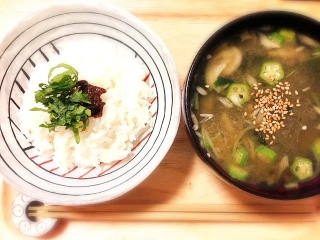 ピリ辛味噌御飯、トロトロ味噌汁|ユキさん