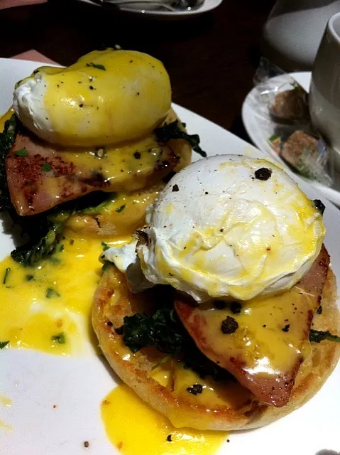 Egg Benedict|soiréeさん