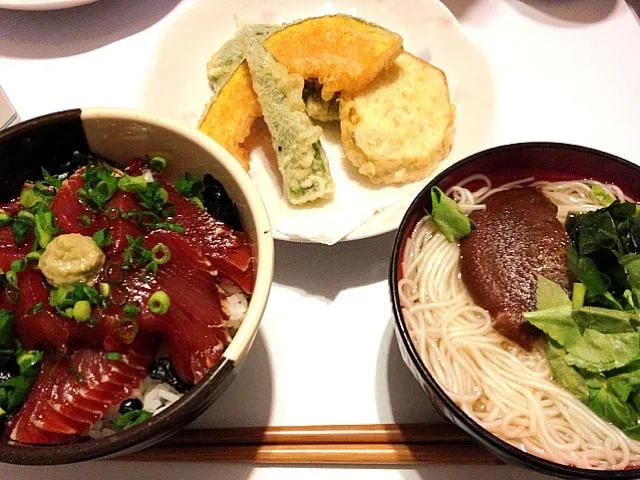 マグロ漬け丼、にゅうめん、野菜天ぷら|ぱんちゃんさん