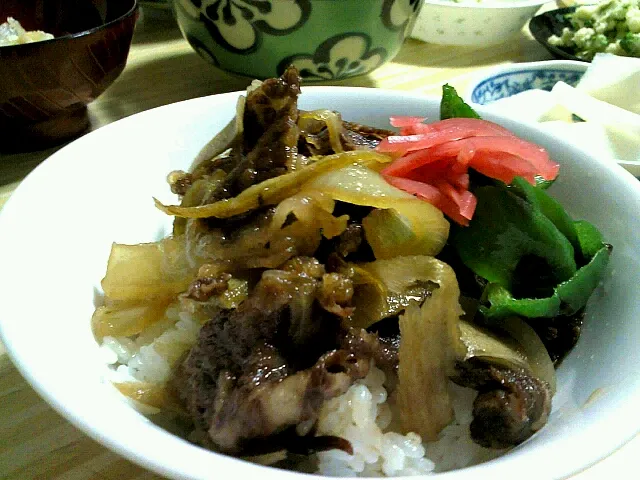 牛ごぼう丼…味付けは栗原はるみさんレシピ♪|cookさん