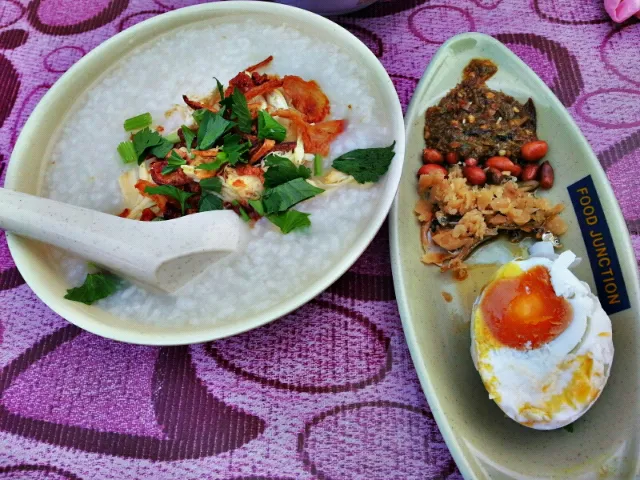 bubur ayam|siti taqiah zulkifleさん