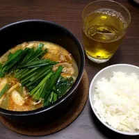 昨日の味噌汁でチゲ鍋風鍋！d(^_^o)脇役が簡単に主役に( ^ω^ )|あすかさん