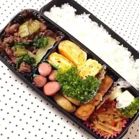 Snapdishの料理写真:牛肉とちんげん菜の中華風炒め弁当|珠里さん