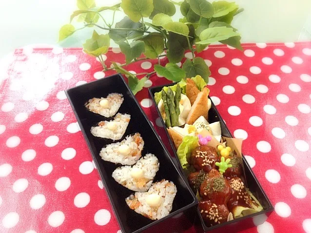 Snapdishの料理写真:干物でハートおにぎり弁当( ´ ▽ ` )ﾉ💗|Sasaさん