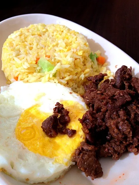 Beef Tapa Meal|Rockwell Leeさん