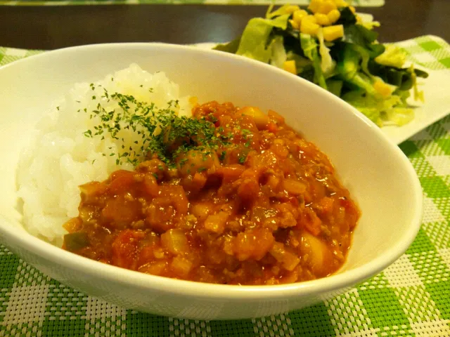 トマト缶とひよこ豆でキーマカレー♪|myuさん