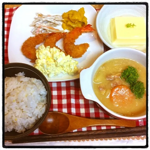 ☆ウチご飯☆久しぶりの海老ふりぁい(^O^)／|EITOさん