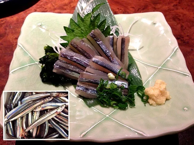 ปลาดิบ silver-stripe round herring きびなご刺身@ที่ญี่ปุ่น 九州うまかもん みこと 浦安店|akiさん