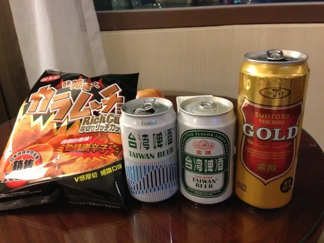 台湾   激辛カラムーチョ(たいしたことない)と台湾ビール3種を飲み比べ♪|youさん