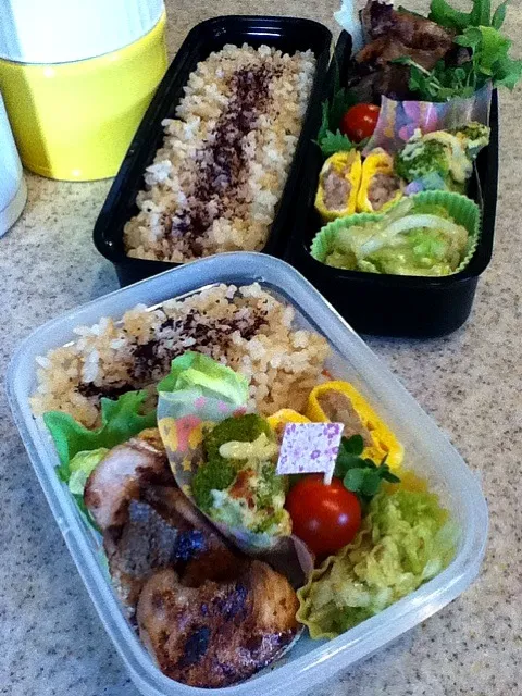 Snapdishの料理写真:4/12娘&息子弁当…(o^^o)|naoさん