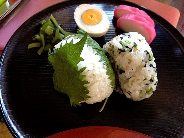 鮭しそと、じゃこと青菜・味玉|ＳＵＺＵＫＩさん