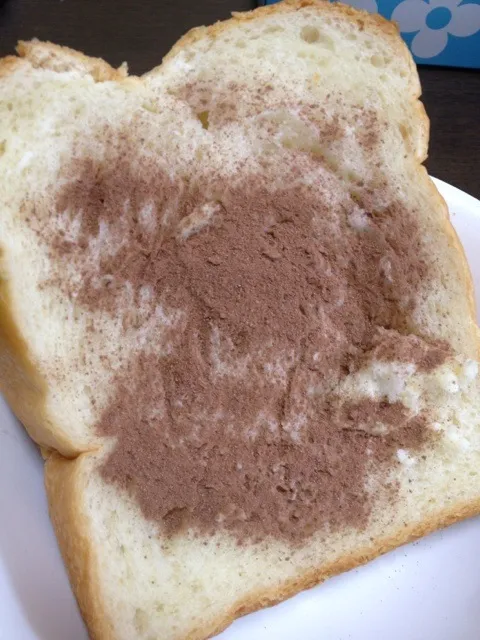 食パン二枚食べた＿|￣|○|おぎしょーさん