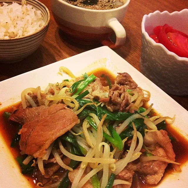 もやしと豚肉のプルコギ風定食！|カヨさん