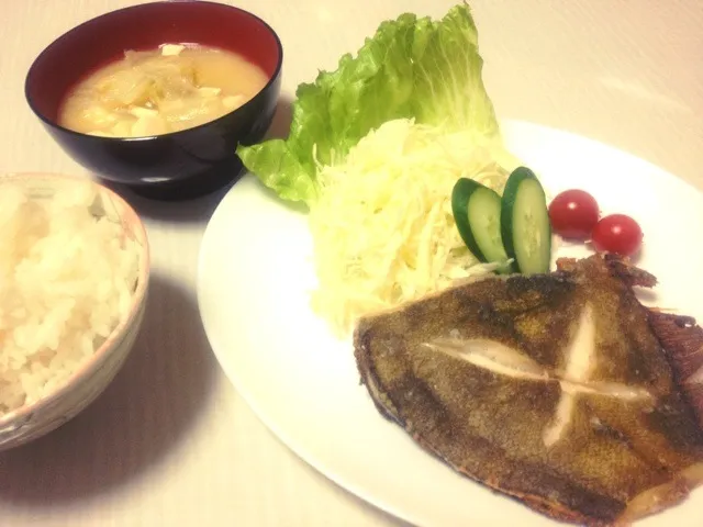 Snapdishの料理写真:カレイの唐揚げ|ももさん