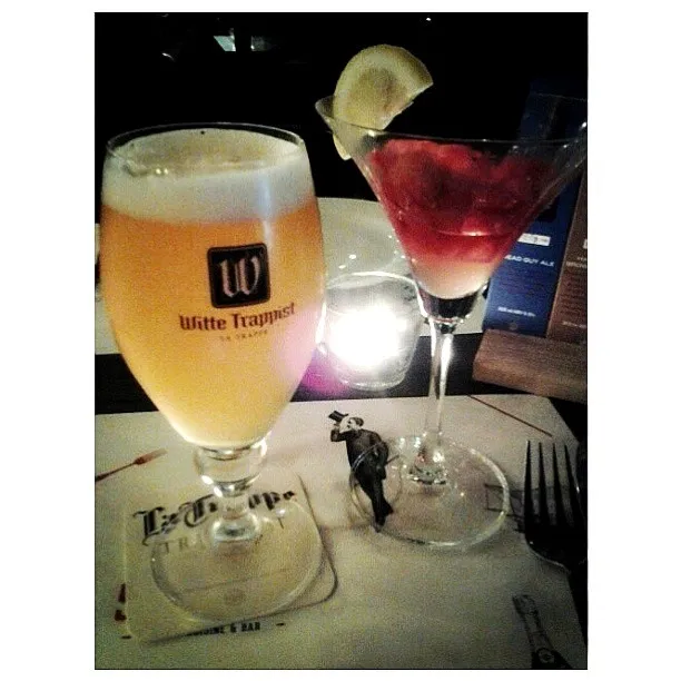 La Trappe & Red Shuffle 🍻🍸|pimonpakさん