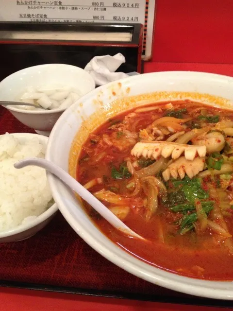 Snapdishの料理写真:辛口チャンポン定食|山内博之さん