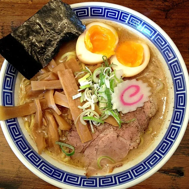 八千代 はかたくる 味玉らーめん|nanpuuさん