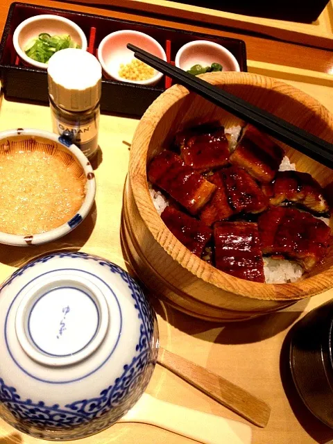 Snapdishの料理写真:Unagi うなぎ for my Lunch!Happy ang Saturday!!!!|Dezza Tsuchiyaさん