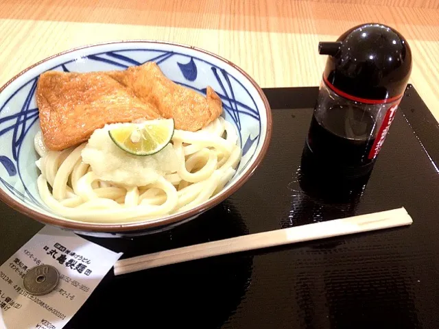 おろし醤油うどんきつねトッピング|けりちゃんさん