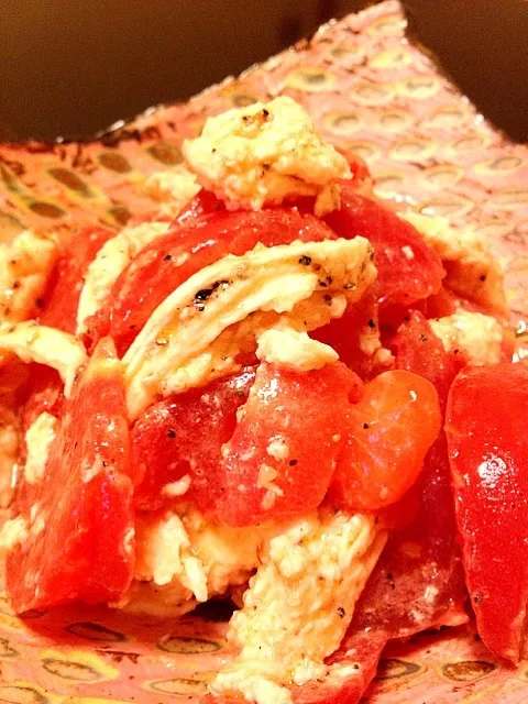 トマトとモッツァレラのサラダ|peco36さん