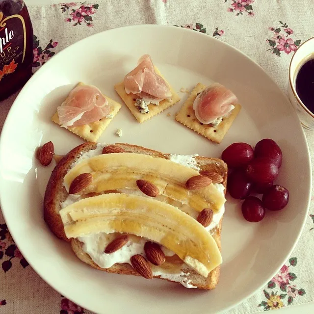 breakfast😘|ズッキーさん