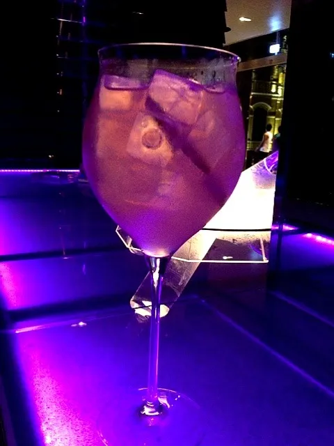 ny personal custom blend ... unnamed cocktail by Woobar's mixologist|Cloudy Gさん