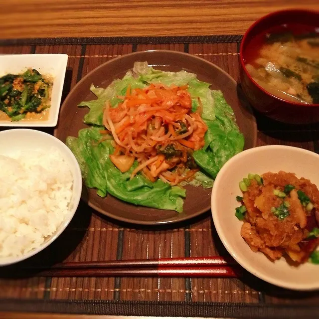 豚キムチ、さつまいもと鶏肉のみぞれ煮、ほうれん草の卵炒め|はるさん