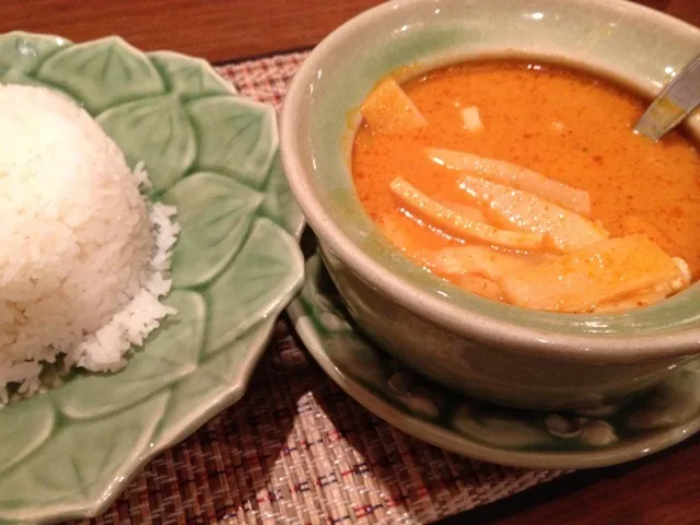 レッドカレー☆ Thai red curry wz chicken and bamboo shoots ☆|友美さん