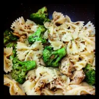 tuna pesto with brocolli|therese santosさん