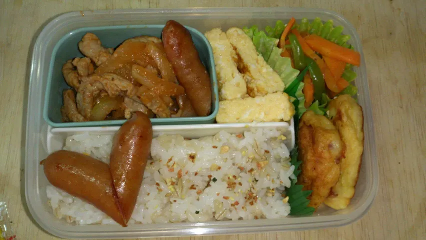 Snapdishの料理写真:旦那さん弁当|ひまわりさん