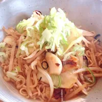 旦那作！インスタントラーメンでベトコン😝|mikaさん