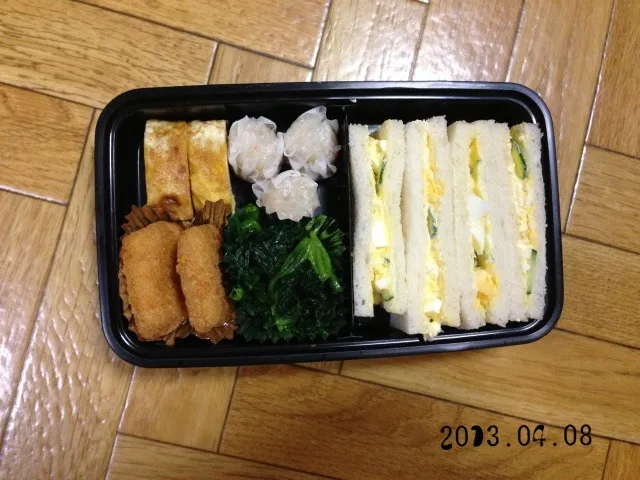 お弁当|りっぴいさん