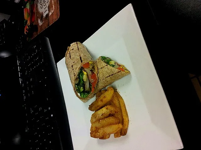 Snapdishの料理写真:Grilled vegetable wrap|Steven Turknettさん