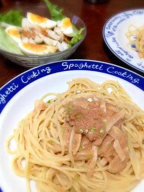 明太子パスタ。バター入れ過ぎたかなーと思ったけど、案外平気だった。明太子が安かった時にまた作ろー。|ヨミルさん