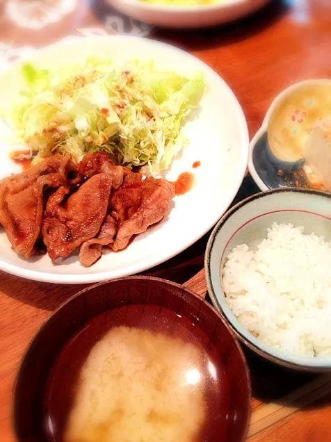 生姜焼き定食|みちーずCAFEさん