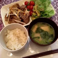 Snapdishの料理写真:焼肉定食 塩麹たれ|綾乃さん