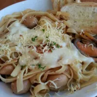 new zealand mussels and mushroom pasta|therese santosさん