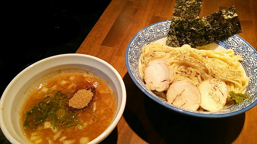 魚介醤油鶏白湯つけめん|seaさん