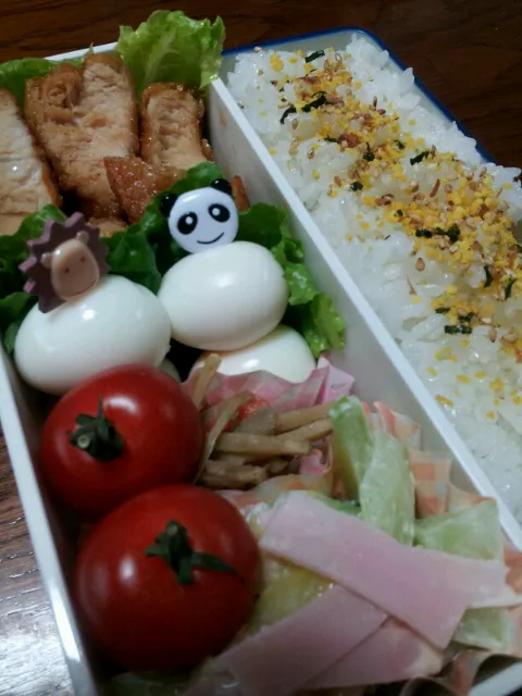 Snapdishの料理写真:battymamaの女子かわぃぃお弁当～☆4/17|ばってぃーまま＠♪さん