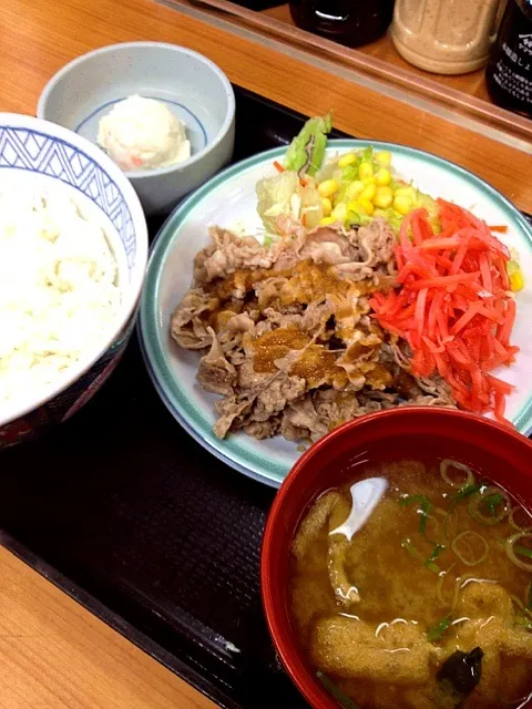 おろし牛皿|KOHNO Y.さん