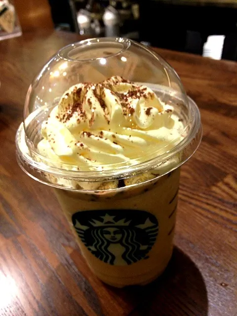 コーヒーティラミスフラペチーノ|金光 葵衣さん