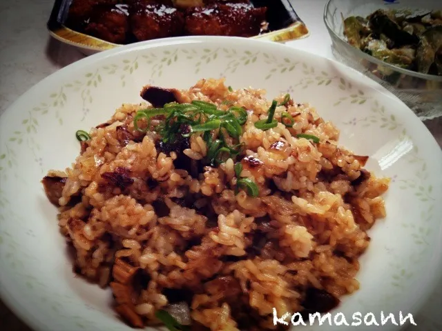 Snapdishの料理写真:かっぴーちゃんのバラチャーシューで、焼豚炒飯🎶|かまさん