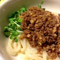 ジャージャーうどん|つなこさん