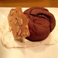 Molten chocolate cake|Astra Varianさん