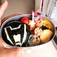 恐竜ブラック弁当|よしえさん