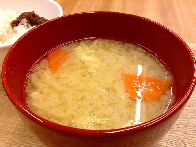 本日のお味噌汁とごはん」|ボールおかっさん