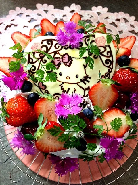 チャーミーのBirthday cake|富士子🍒🐰🍓さん